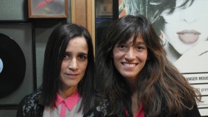 Julieta Venegas en el Levantados de FMDOS