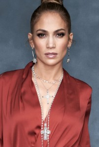 Jennifer López se suma a la película de los 33 mineros