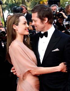 ¡Brad Pitt y Angelina Jolie por fin se casaron!