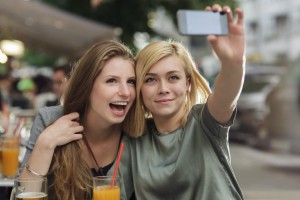 "Usie": el concepto derivado de las selfies