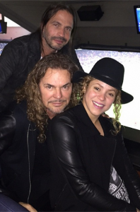 Maná Presenta Su Nuevo Video con Shakira