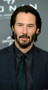 Keanu Reeves vuelve con "Knock Knock"
