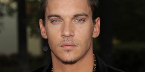 ¿Qué te pasó Jonathan Rhys Meyers?