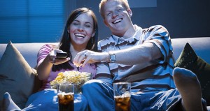 Ver películas románticas disminuiría las posibilidades de terminar una relación