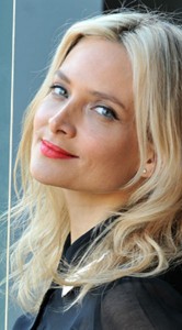 Nicole y su Lado Social en Instagram