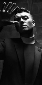 Sam Smith y Su Incursión como Modelo