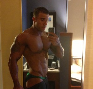 El policía más sexy de Instagram