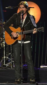 Juanes Canta para el Papa Francisco I