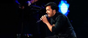 Luis Fonsi cuenta cómo vivió la espectacular #NocheDeFMDOS