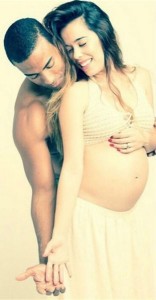 Yotuel y Beatriz Luengo Recibieron A su Primer Hijo