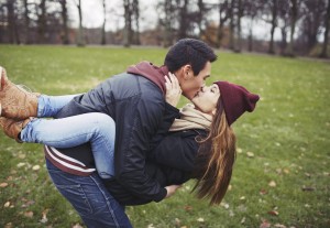 Hygge: la Tendencia que Puede Cambiar tu Vida de Pareja