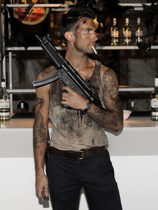 Adam Levine conoce a la niña que lloró cuando se enteró que él estaba casado