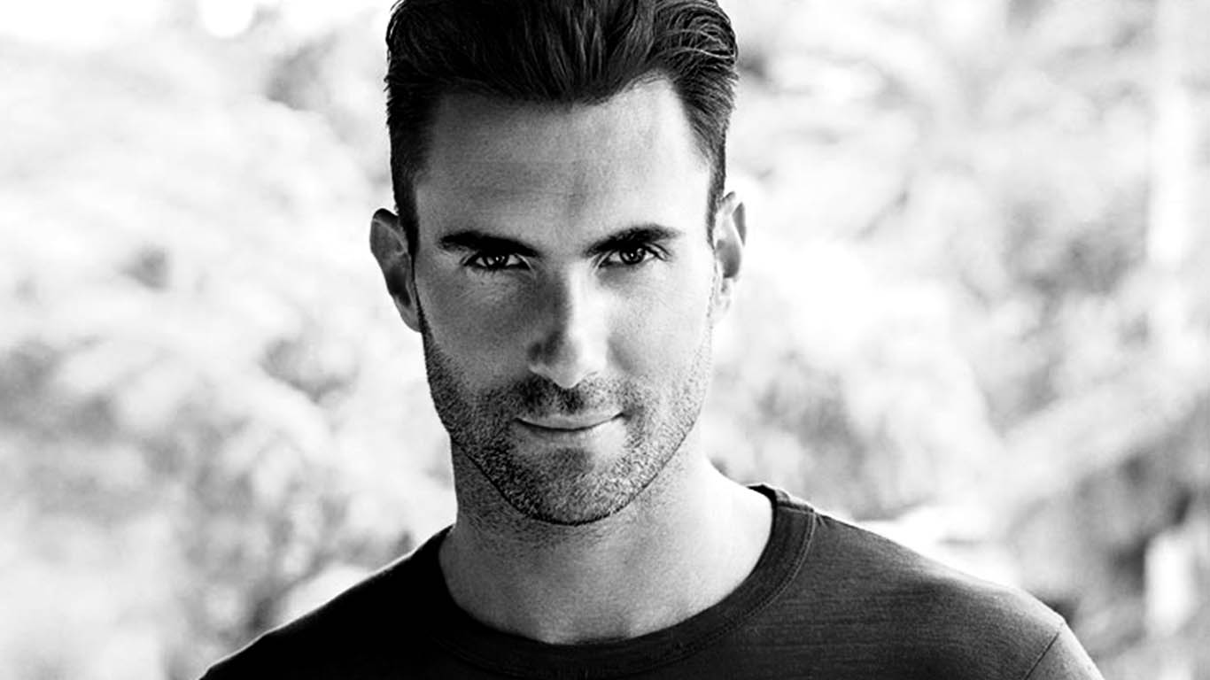 El maravilloso gesto de Adam Levine con su esposa