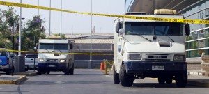 Jovenes encuentran 100 millones de pesos y los devuelven: ¿Qué harías tú con ese dinero?