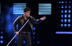 Luis fonsi es el productor del musical Aladino