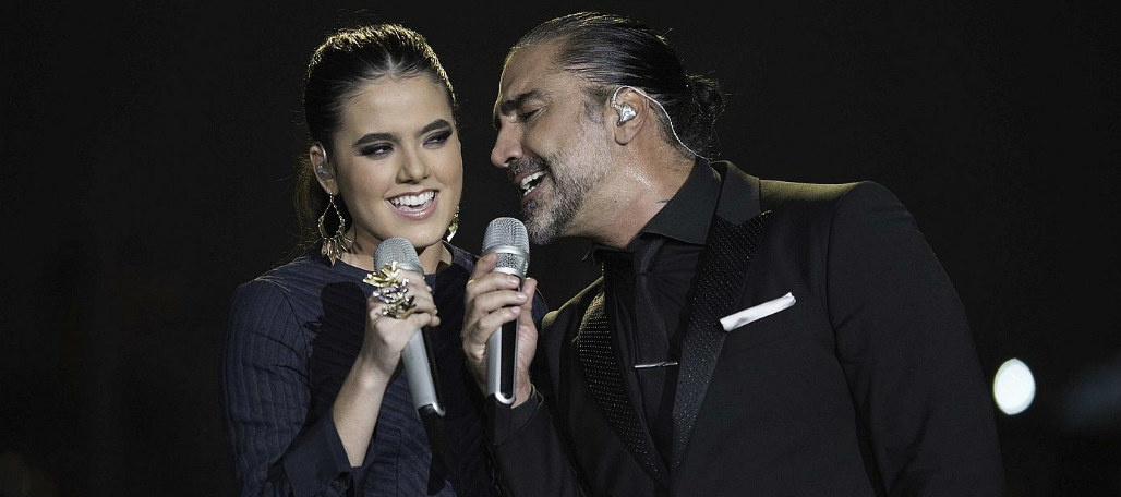 ¡De tal palo, tal astilla! La hija de Alejandro Fernández se dedica a la música