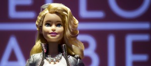 La controversia por la Barbie que habla