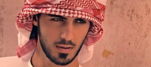 ¡El hombre más guapo del mundo se casó!