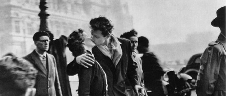 A rebelarse, con besos