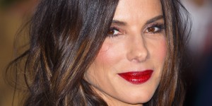 La reacción de Sandra Bullock al ser nombrada "la mujer más hermosa del mundo”