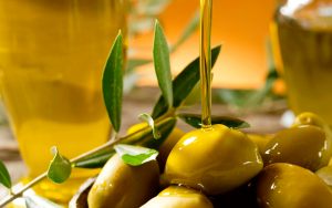 10 beneficios de consumir aceite de oliva