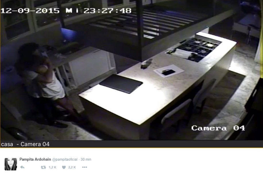 pampita-vicuña-camaras-casa-3 (1)