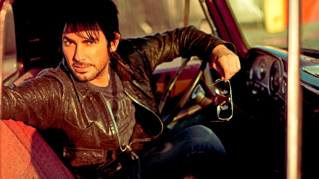 Beto Cuevas festejará 30 años de carrera con masivo show — FMDOS