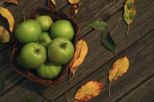 ¡Temporada de frutas! Descubre por qué deberías consumir manzana verde