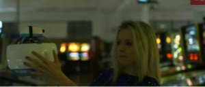 ¡Gran Chascarro! Periodista rompe el dron "más seguro" del mundo