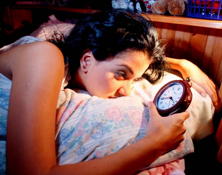 6 consecuencias negativas de dormir poco, según la ciencia