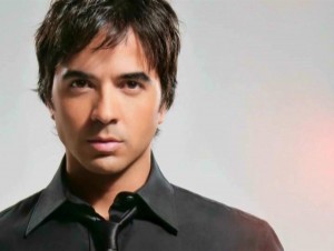 Luis Fonsi tiene novedades