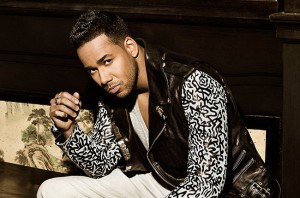 ¿ROMEO SANTOS SE CASA?