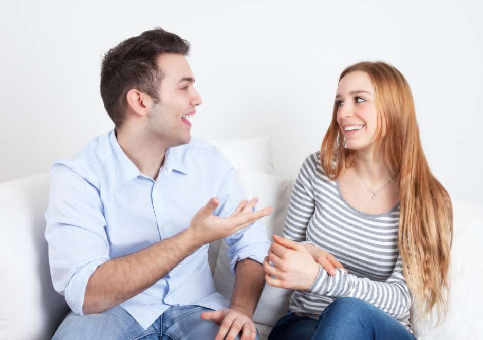 Las señales para descubrir si tu mejor amigo está enamorado de ti — FMDOS