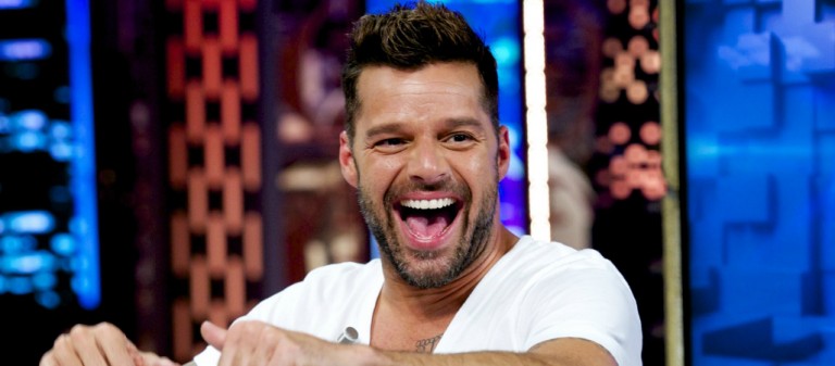 Aparecen las primeras imágenes de Ricky Martin interpretando a la pareja de Versace