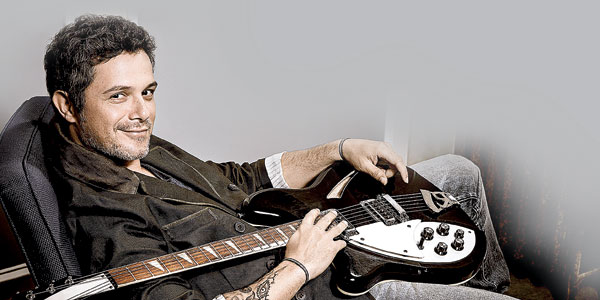 Alejandro Sanz tuvo una acompañante muy especial en su concierto