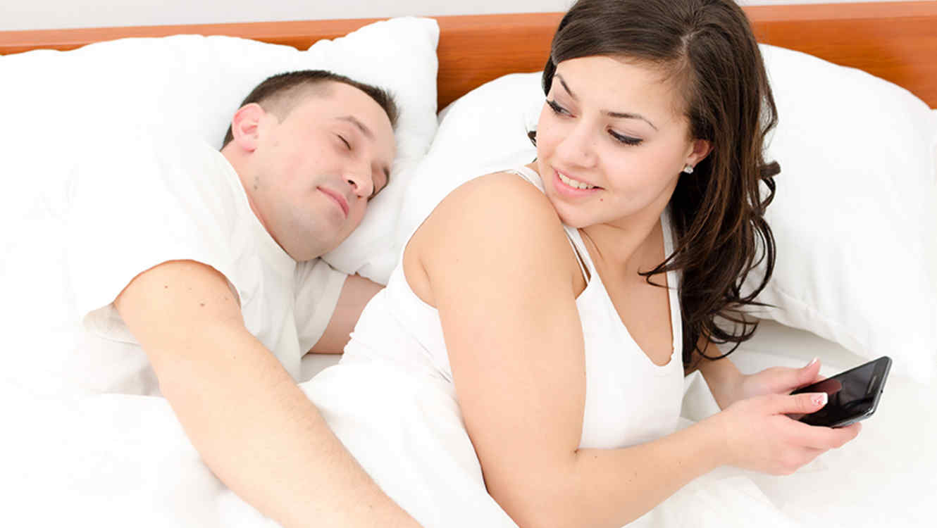 ¿Por qué las mujeres deciden tener un amante?