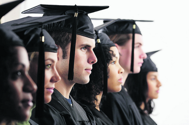 ¡Baúl de los Recuerdos! Así lucían estos famosos en su graduación