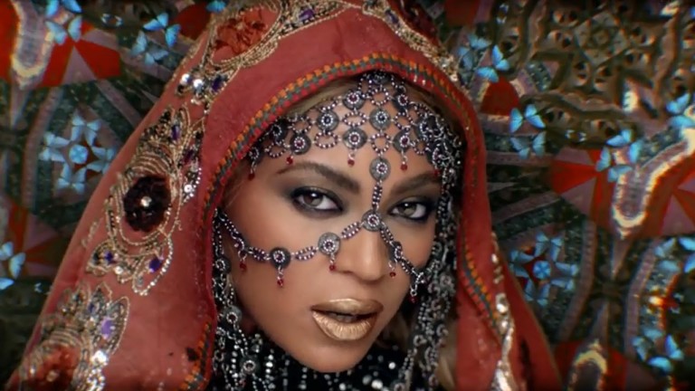 Mira el nuevo video de Beyonce junto a Clodplay