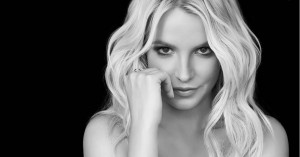 Britney Spears totalmente sexy para la portada de V