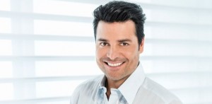 Chayanne disfruta bailando con su hija