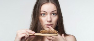 Estas hierbas te ayudarán con la caída del pelo