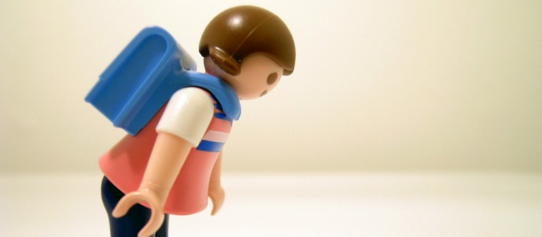 ¿Cómo escoger una buena mochila para el colegio?