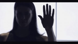 Tonka Tomicic es rostro de campaña contra el femicidio