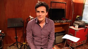 Sergio Lagos se disfraza de princesa, ¡sólo por su hija!