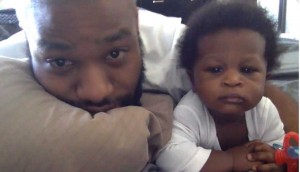 Bebé malhumorado al ritmo de los "Jackson 5"