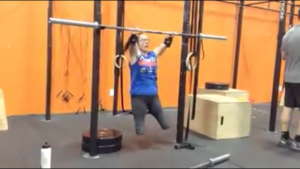 ¡Inspirador! Esta amante del crossfit no tiene piernas ni brazos