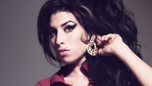 Documental de Amy Winehouse: Para su papá es un invento y una mentira