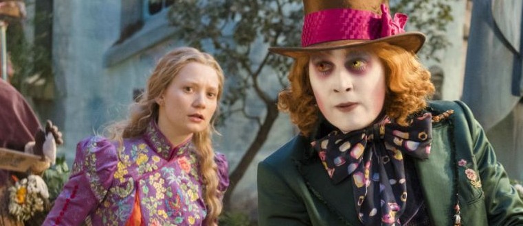 Con este trailer adelantan la película "Alicia a través del espejo"