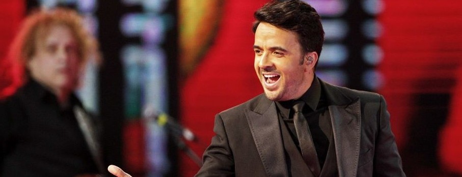 ¡Luis Fonsi y Claudio Bravo juntos!