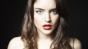 Constanza Piccoli feliz con su nuevo y radical cambio de look